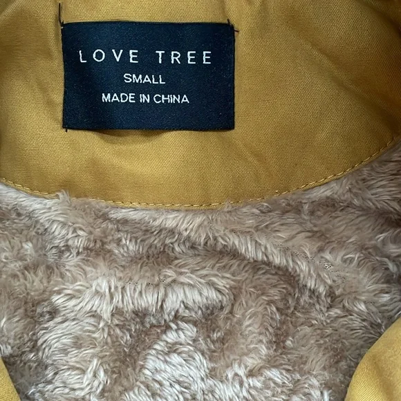 + nwot + LOVE TREE Hooded Vest - Picture 7 of 8